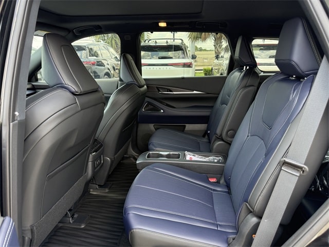 Thumbnail: 2026 INFINITI QX60 - 11