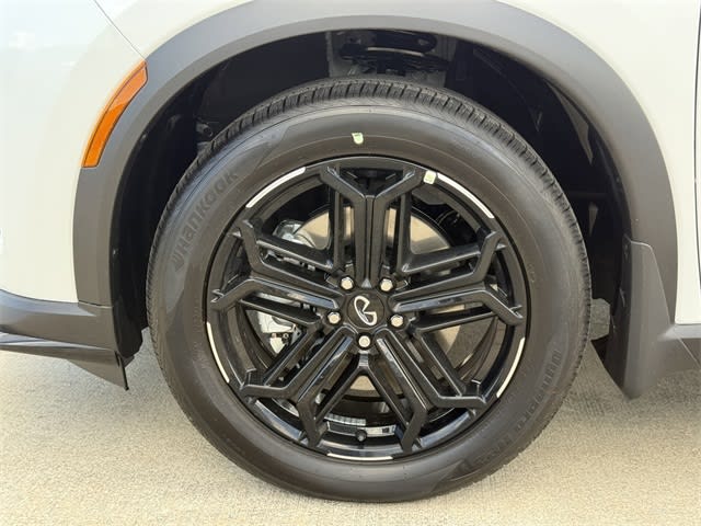 Thumbnail: 2026 INFINITI QX60 - 8