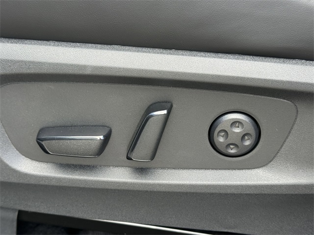 Thumbnail: 2026 INFINITI QX60 - 24