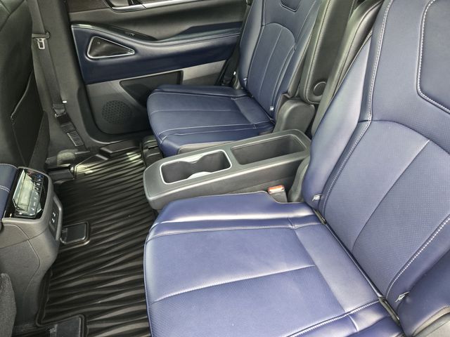 Thumbnail: 2026 INFINITI QX60 - 19