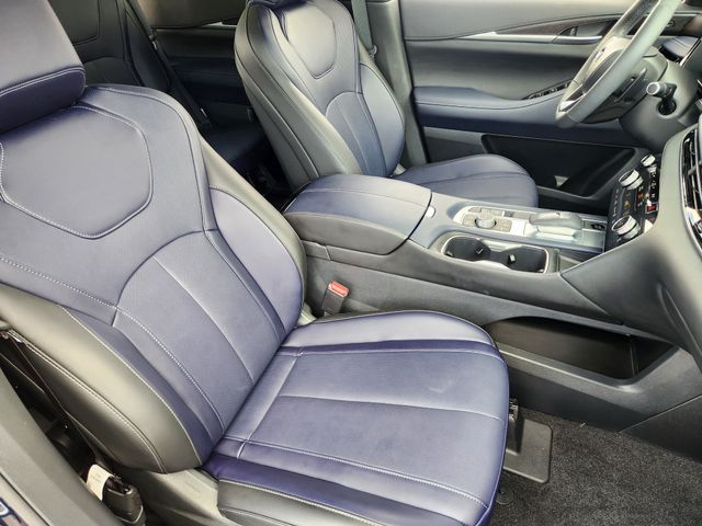 Thumbnail: 2026 INFINITI QX60 - 21