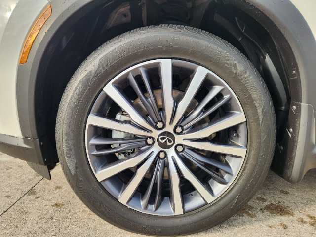 Thumbnail: 2025 INFINITI QX60 - 8