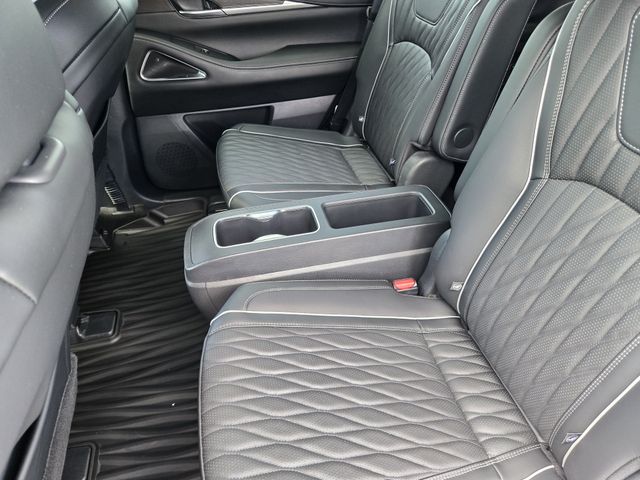 Thumbnail: 2026 INFINITI QX60 - 18