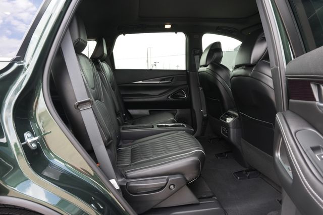 Thumbnail: 2026 INFINITI QX60 - 26