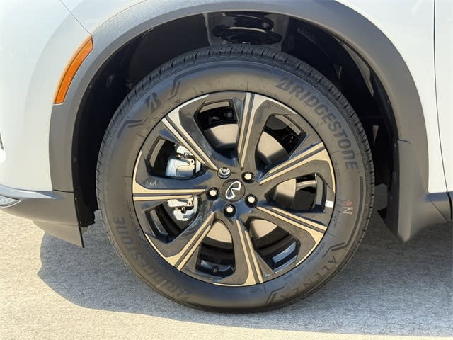 Thumbnail: 2026 INFINITI QX60 - 8