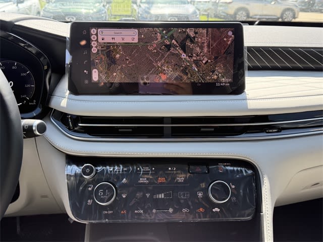 Thumbnail: 2026 INFINITI QX60 - 15