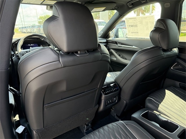 Thumbnail: 2026 INFINITI QX60 - 21