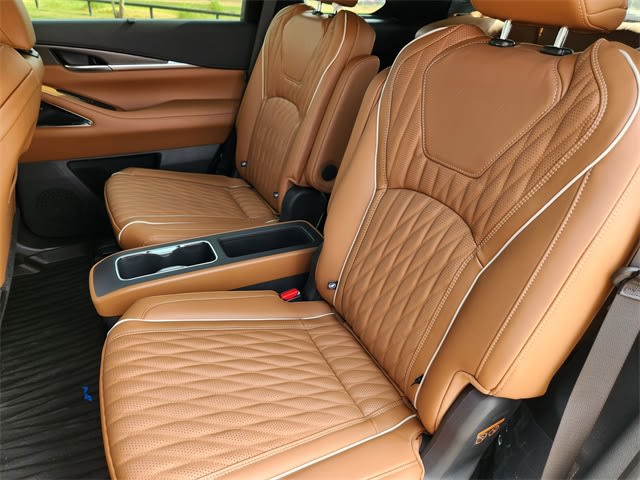 Thumbnail: 2026 INFINITI QX60 - 21