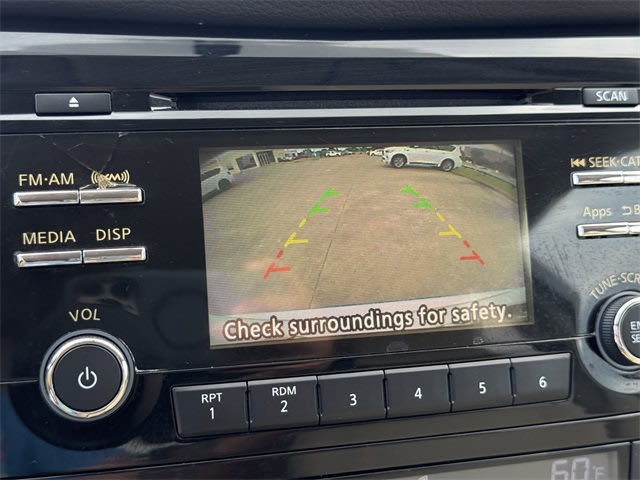 Thumbnail: 2014 Nissan Rogue - 24