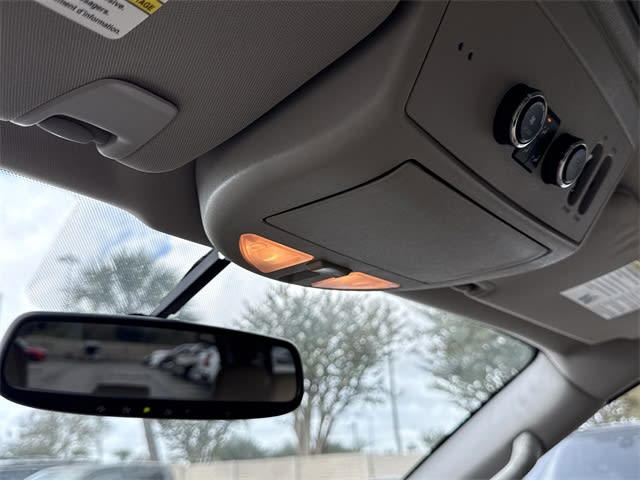 Thumbnail: 2015 Nissan Armada - 27