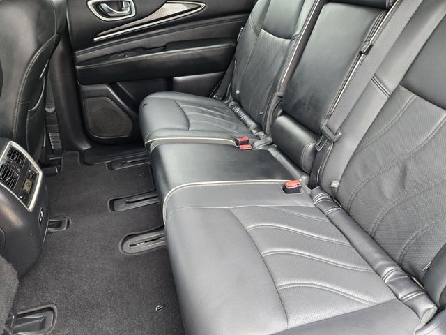 Thumbnail: 2019 INFINITI QX60 - 18