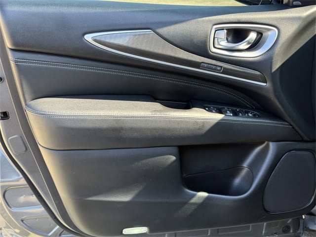 Thumbnail: 2019 INFINITI QX60 - 19