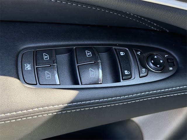 Thumbnail: 2019 INFINITI QX60 - 20