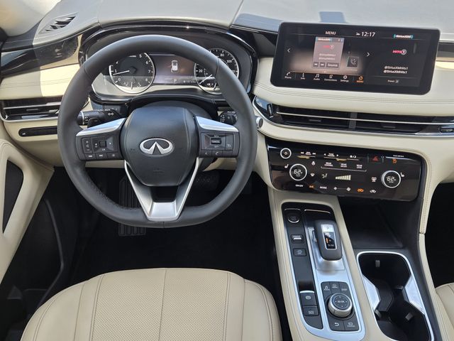 Thumbnail: 2023 INFINITI QX60 - 14