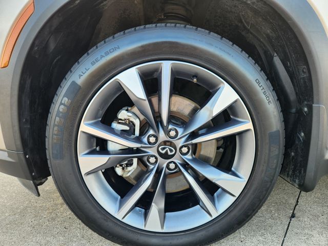 Thumbnail: 2023 INFINITI QX60 - 8