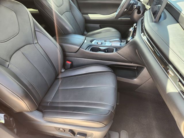 Thumbnail: 2024 INFINITI QX60 - 12