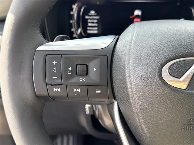 Thumbnail: 2023 INFINITI QX60 - 23