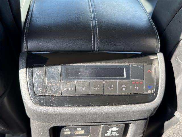 Thumbnail: 2022 INFINITI QX60 - 19