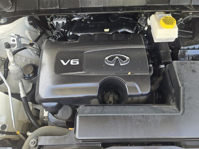 Thumbnail: 2023 INFINITI QX60 - 9