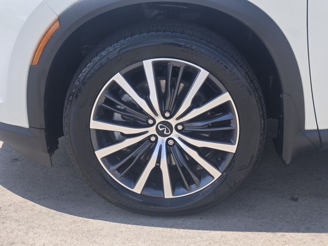 Thumbnail: 2023 INFINITI QX60 - 8