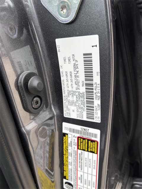 2023 Toyota Tundra Limited 18