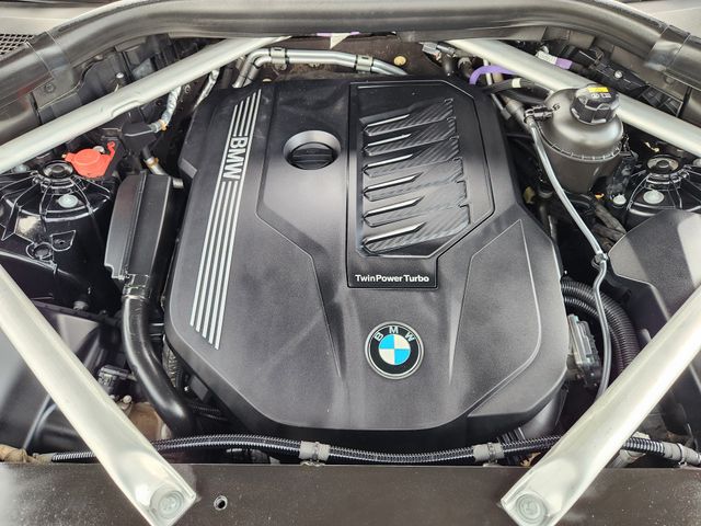 Thumbnail: 2022 BMW X5 - 9