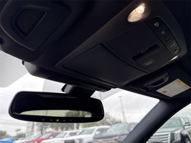 Thumbnail: 2023 INFINITI Q50 - 25