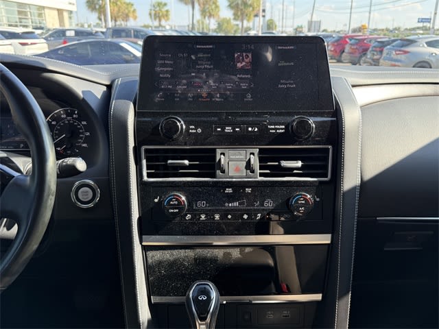 Thumbnail: 2024 INFINITI QX80 - 24