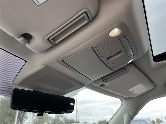 2024 INFINITI QX80 Luxe 31