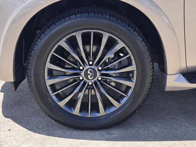 Thumbnail: 2021 INFINITI QX80 - 8