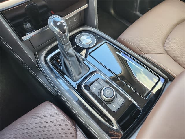 Thumbnail: 2023 INFINITI QX80 - 16