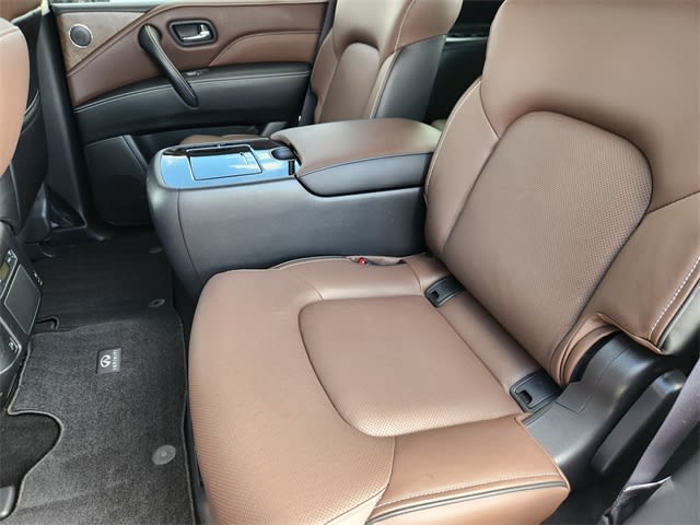 Thumbnail: 2023 INFINITI QX80 - 12