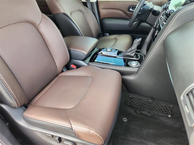 Thumbnail: 2023 INFINITI QX80 - 21