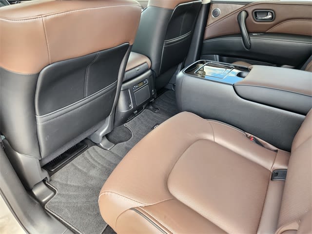 Thumbnail: 2023 INFINITI QX80 - 13