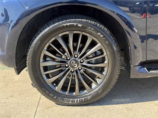 Thumbnail: 2022 INFINITI QX80 - 8