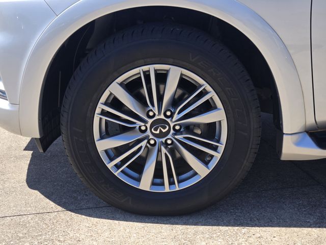 Thumbnail: 2022 INFINITI QX80 - 8