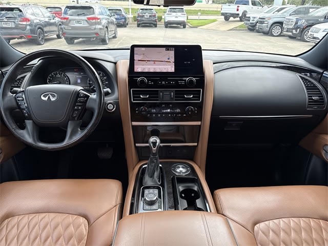 Thumbnail: 2024 INFINITI QX80 - 9