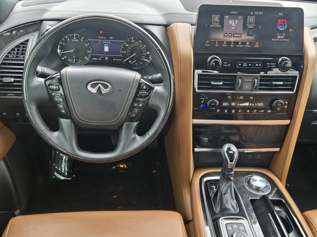 Thumbnail: 2023 INFINITI QX80 - 10