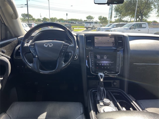 2020 INFINITI QX80 Luxe 2