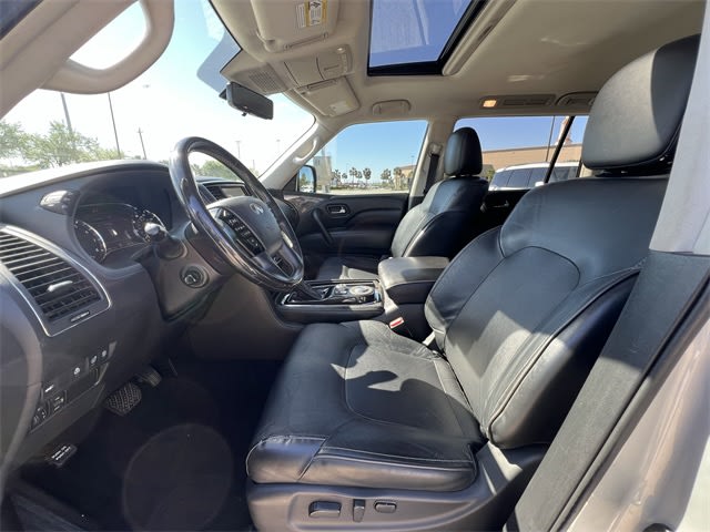 2020 INFINITI QX80 Luxe 10