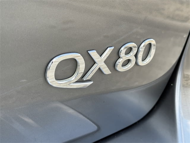 Thumbnail: 2017 INFINITI QX80 - 7