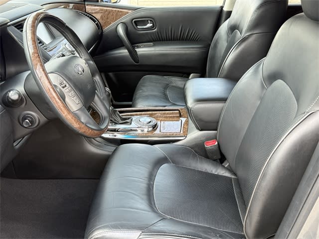 Thumbnail: 2017 INFINITI QX80 - 10