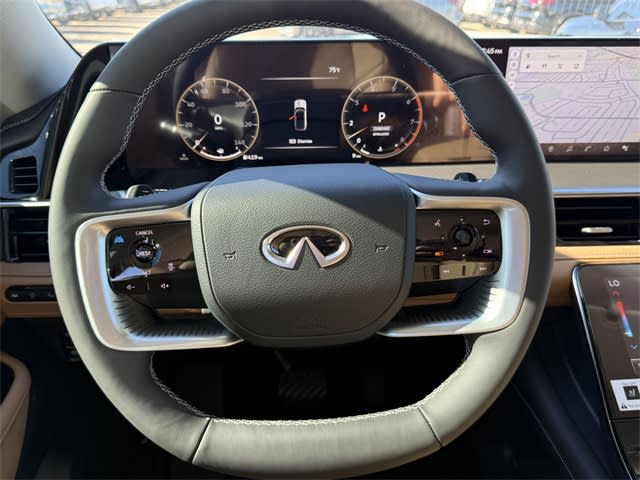 Thumbnail: 2026 INFINITI QX80 - 14