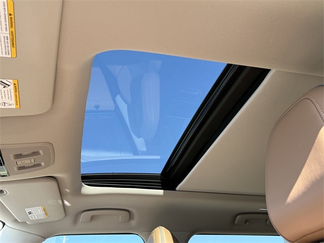 Thumbnail: 2026 INFINITI QX80 - 25