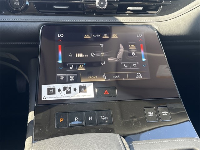 Thumbnail: 2026 INFINITI QX80 - 19