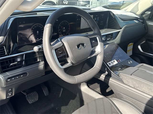 Thumbnail: 2026 INFINITI QX80 - 2