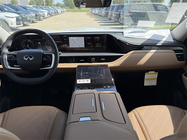 Thumbnail: 2026 INFINITI QX80 - 9