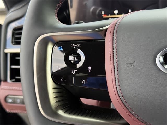 Thumbnail: 2026 INFINITI QX80 - 24