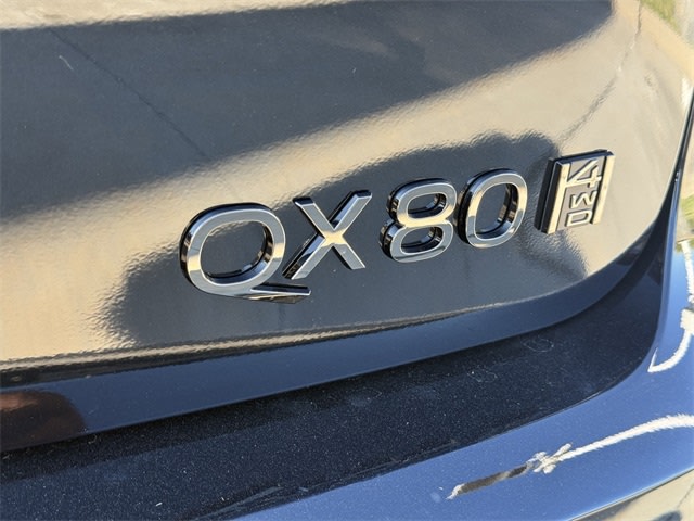 Thumbnail: 2026 INFINITI QX80 - 7