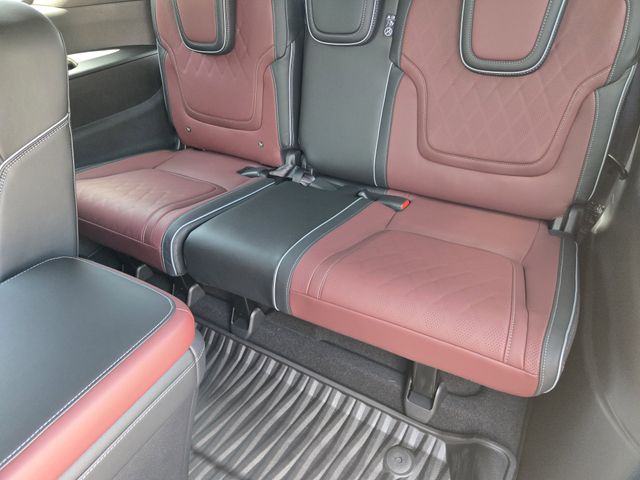 Thumbnail: 2026 INFINITI QX80 - 21